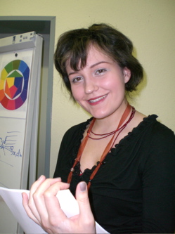 Viktoria Rotermel Leiterin des Kosmetik Seminars